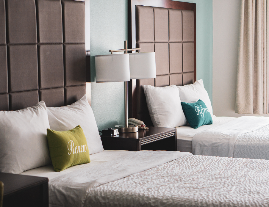 hotel-room-beds